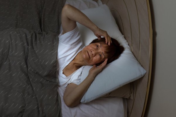 口干是大病征兆? 教导: 别认为是缺水, 或是这5种疾病“找上门”